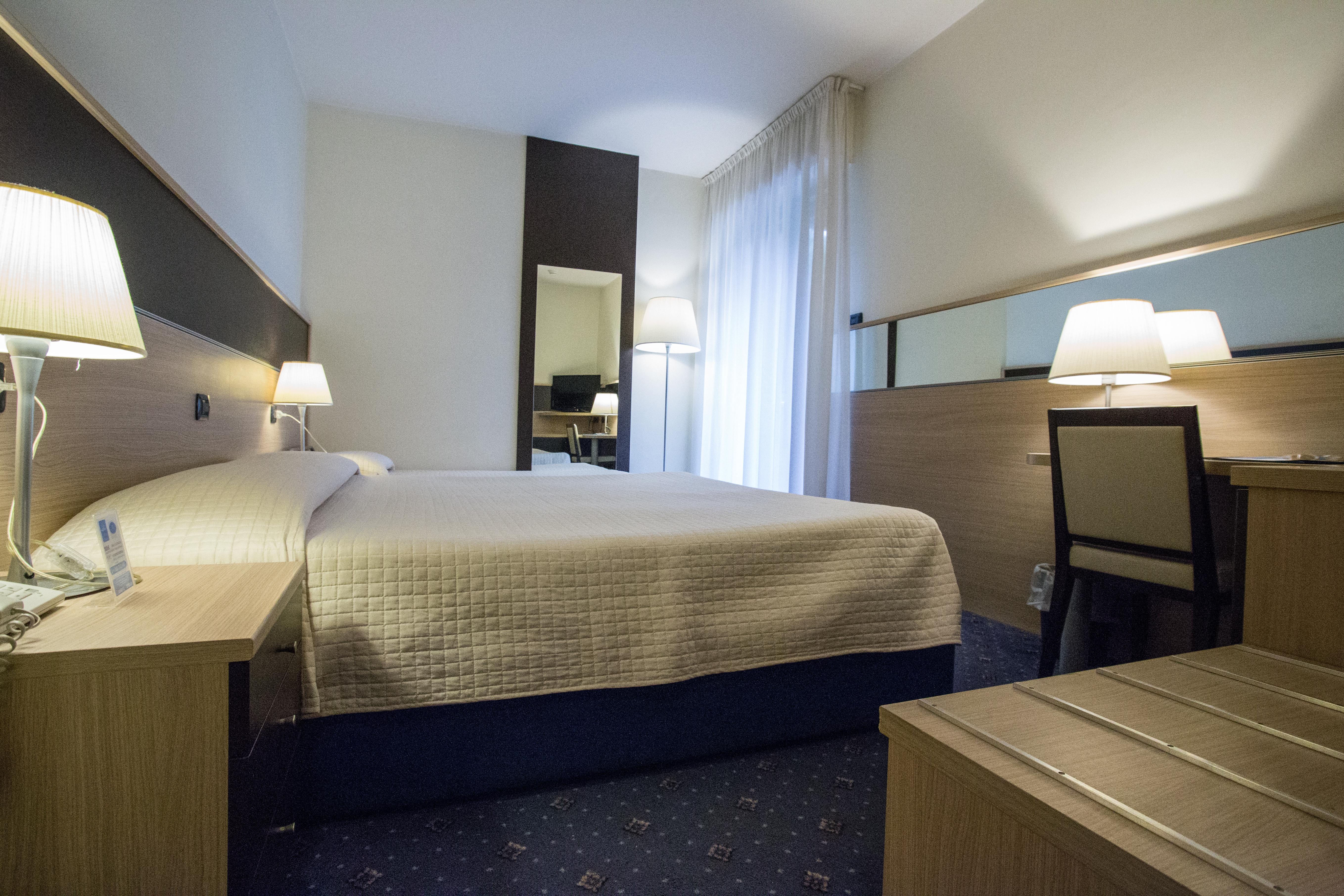 Hotel Augustus Ριτσόνε Εξωτερικό φωτογραφία