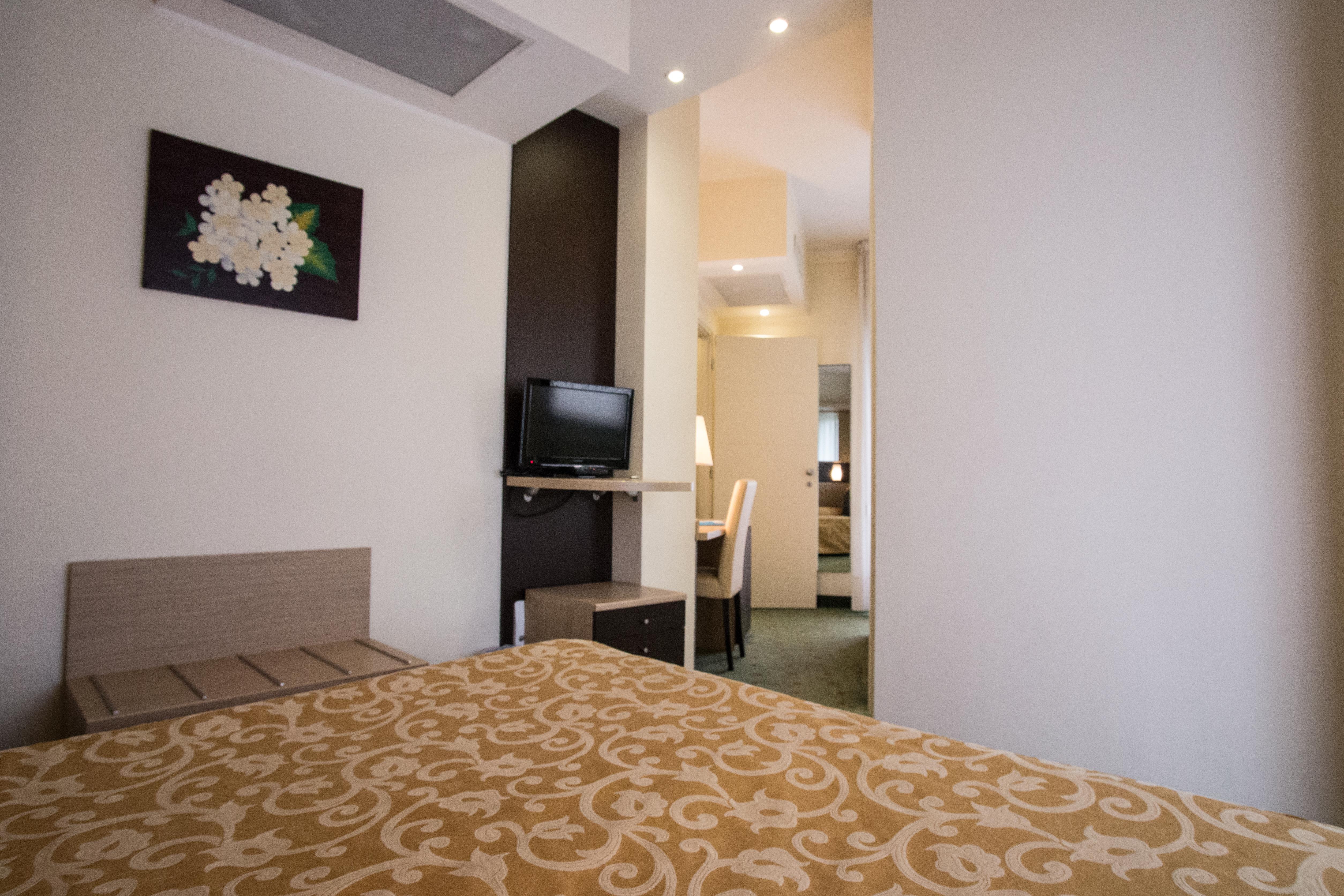 Hotel Augustus Ριτσόνε Εξωτερικό φωτογραφία