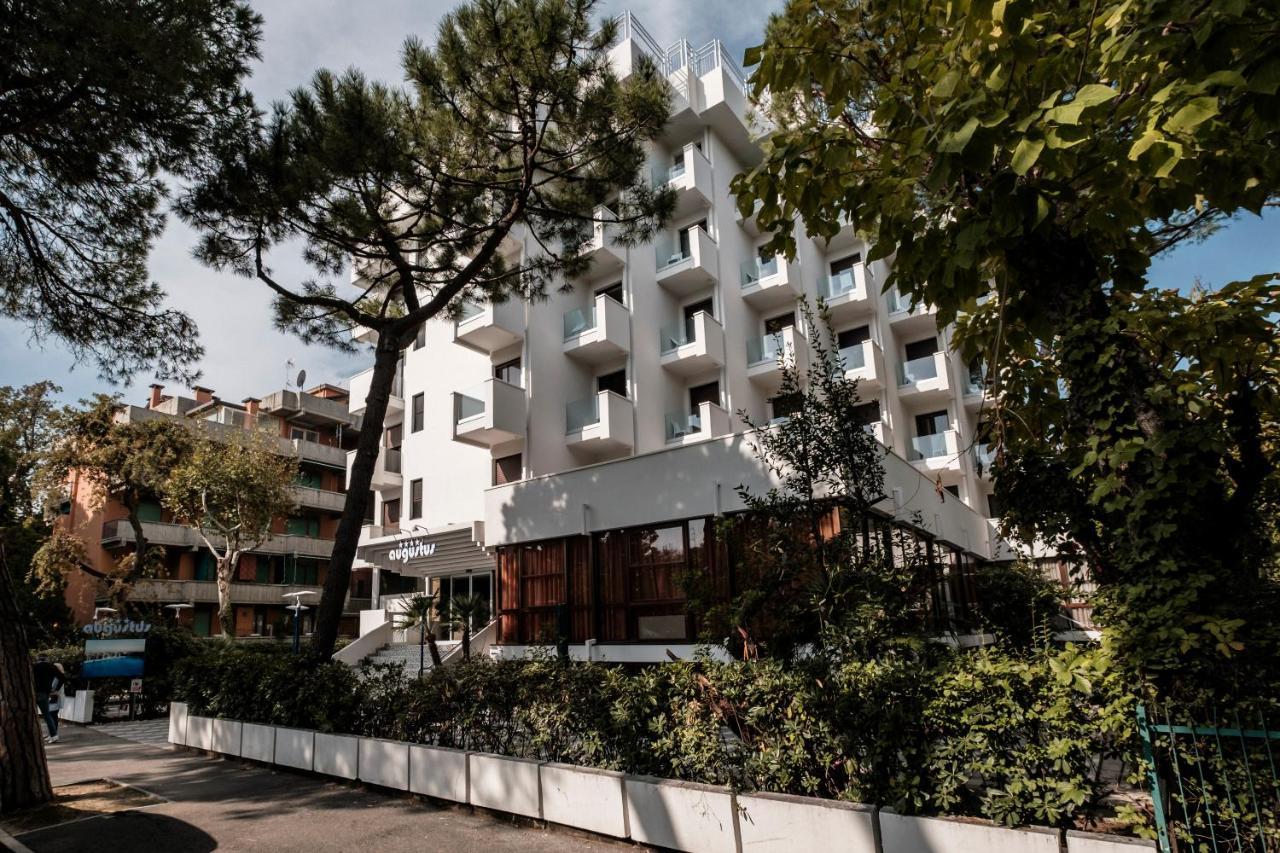 Hotel Augustus Ριτσόνε Εξωτερικό φωτογραφία