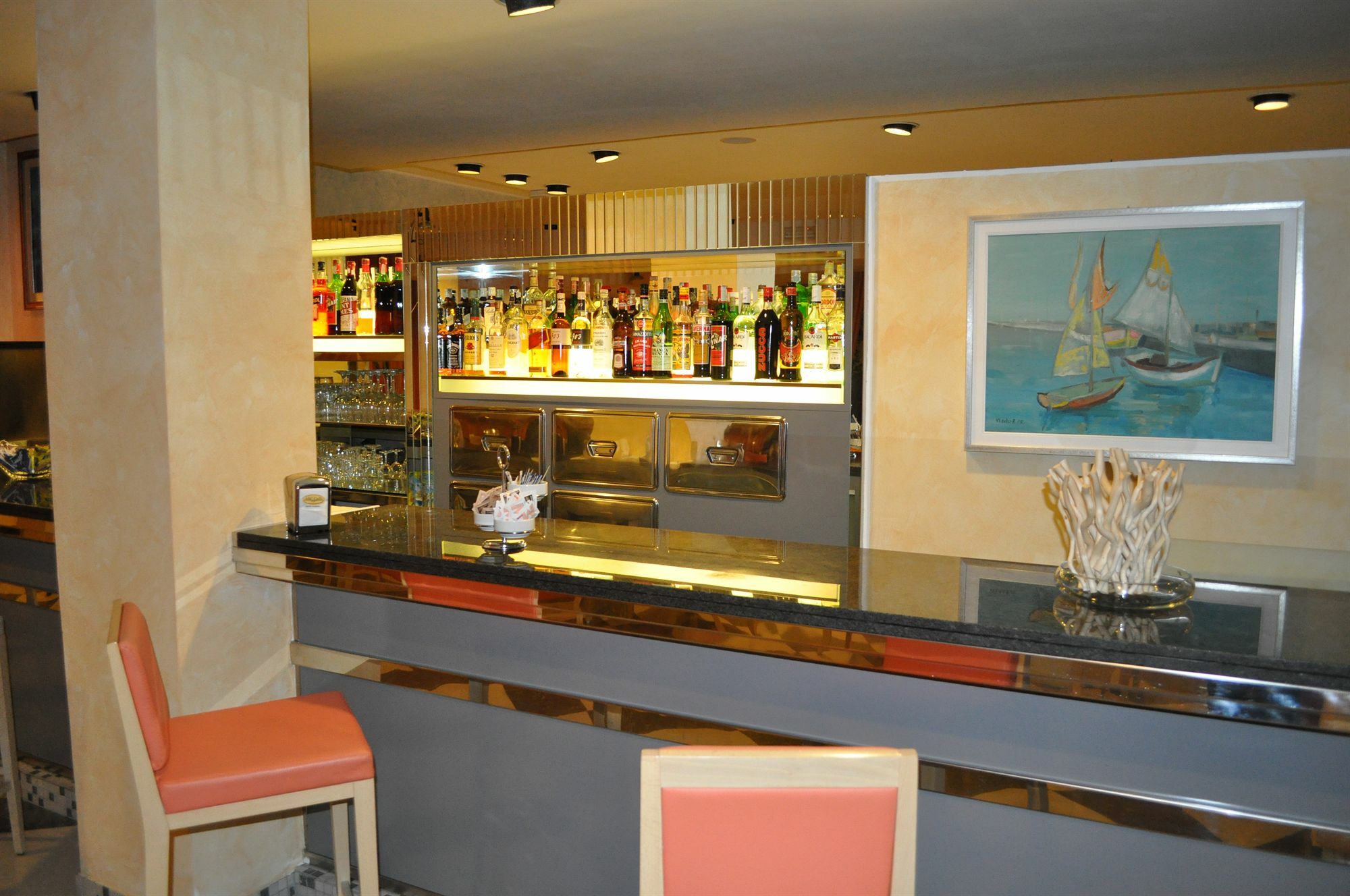 Hotel Augustus Ριτσόνε Εξωτερικό φωτογραφία